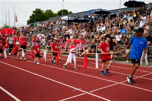 Einzug der Vereine ins Haldenbergstadion Einzug der Vereine ins Haldenbergstadion